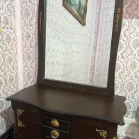 آینه و کنسول