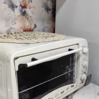توستر سایا