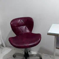 صندلی ناخن.میز ناخن همراه استند