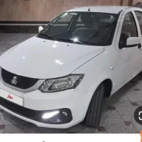 ماشین با راننده