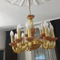 لوستر ۱۵ شاخه همراه با دیوار کوب