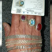 انگشتر و زنجیر نقره و جواهرات