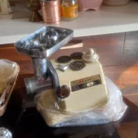 با تمام وسایل های جانبی