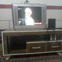 تلوزیون الجی ۲۱ اینچ به همراه گیرنده دیجیتال و میز