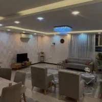 واحد ۱۵۰ متری پشت دادگاه