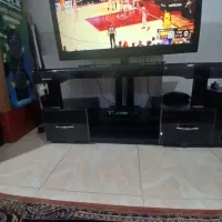 میز تلویزیون شیشه ای مشکی