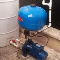 لوله کشی‌نصب‌توالت‌فرنگی نصب پمپ آب تعمیرشیرآلات