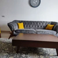 مبل کاملا نو و تمیز