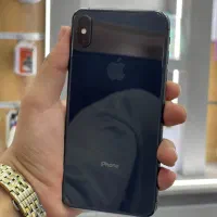 ایفون xs max
