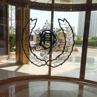 استخدام نیروی خدماتی اقا
