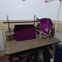 میز کامپیوتر در حد نو