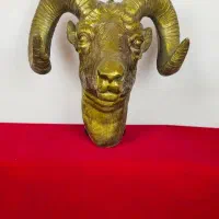 مجسمه برنز دیوارکوب کله قوچ برنزی