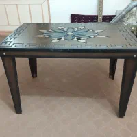 میز نهارخوری چهارنفره