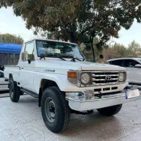 تویوتا لندکروز ۴/۵