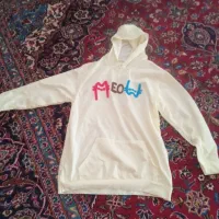 لباس دخترانه و زنانه|لباس|میانه, |دیوار