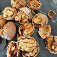 فروشنده خانم برای فروشگاه آجیل و خشکبار (پاره‌وقت)|استخدام خدمات فروشگاه و رستوران|نجف‌آباد, امام خمینی|دیوار