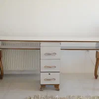 میز مانیکور بزرگ