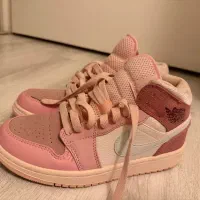 کتونی نایک جردن صورتی اورجینال|کیف، کفش، کمربند|تهران, سعادت‌آباد|دیوار