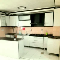 ۵۰متر۶ساله تکواحدباپارکینگ و آسانسورخیابان راهپیما