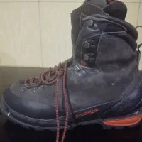 کفش کوه سالامون سایز 42