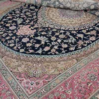 یک تخته فرش ۱۲متری زیبا و سالم