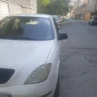تیبا صندوقدار