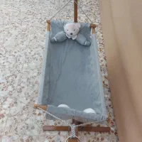 گهواره ننی|تخت و صندلی بچه|خمینی‌شهر, |دیوار