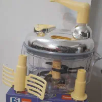 سبزی خوردکن دستی و  پلاستیک جات