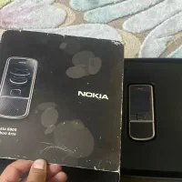 نوکیا۸۸۰۰ کربن ارت ۴گیگ