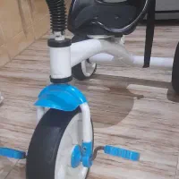 سه چرخه|دوچرخه، اسکیت، اسکوتر|صومعه‌سرا, |دیوار