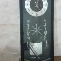 ساعت دیواری سالم