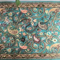 تابلو فرش دستبافت فیروزه ای