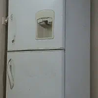 یخچال آیسان سالم بشرط کار سالمه ساام