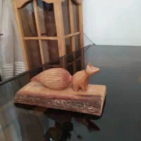 مجسمه ی چوبی روباه