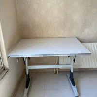 میز تحریر و مهندسی و نقشه کشی