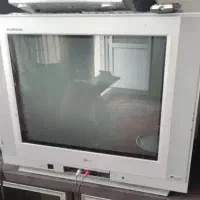 یک عدد تلویزیون sony یک عدد ضبط سامسونگ ۲ تاباند