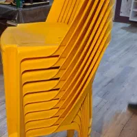 9عدد صندلی نو  محکم کیفیت عالی