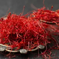 زعفران ناب قائنات|خوردنی و آشامیدنی|شیراز, معالی‌آباد|دیوار