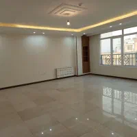70-متر-کلید-نخورده-روبه-افتاب-باکس-پونک