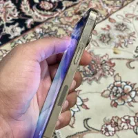 ایفون13por مرتب تمیز بدون خط خش