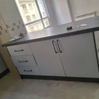 کابینت جزیره ی آشپزخانه در حد نو