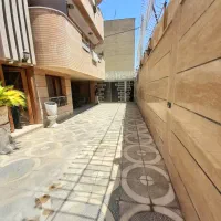 ویلایی-دربست-4واحدمجزا-نوساز-برمشتاق-ویو-ابدی