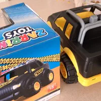 ماشین پاترول همراه با کارتن نو