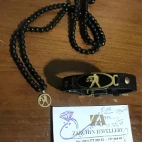 دست بند چرم و گردنبند با پلاک ماه مهر