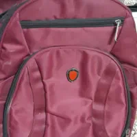 یک عدد لب تاب مدل DELL