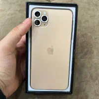 آیفون 11pro اصل باتری ۹۳ درصد