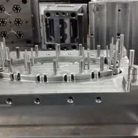 قالبسازی - ساخت قالبهای  صنعتی - خدمات فرز cnc