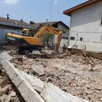 تخریب و خاکبرداری ساختمان های کلنگی