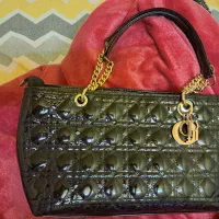 فروش کیف و لباس