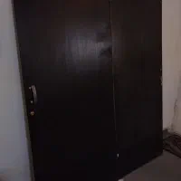 دو عدد درب کمد دیواری سالم تمیز